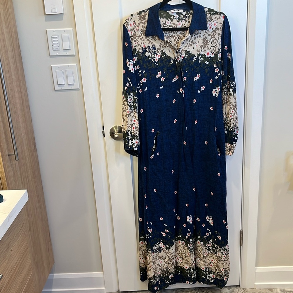 Maxi dress